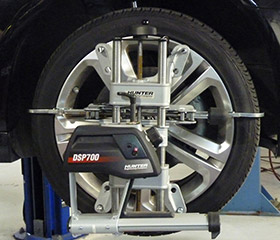 car wheel alignment machine